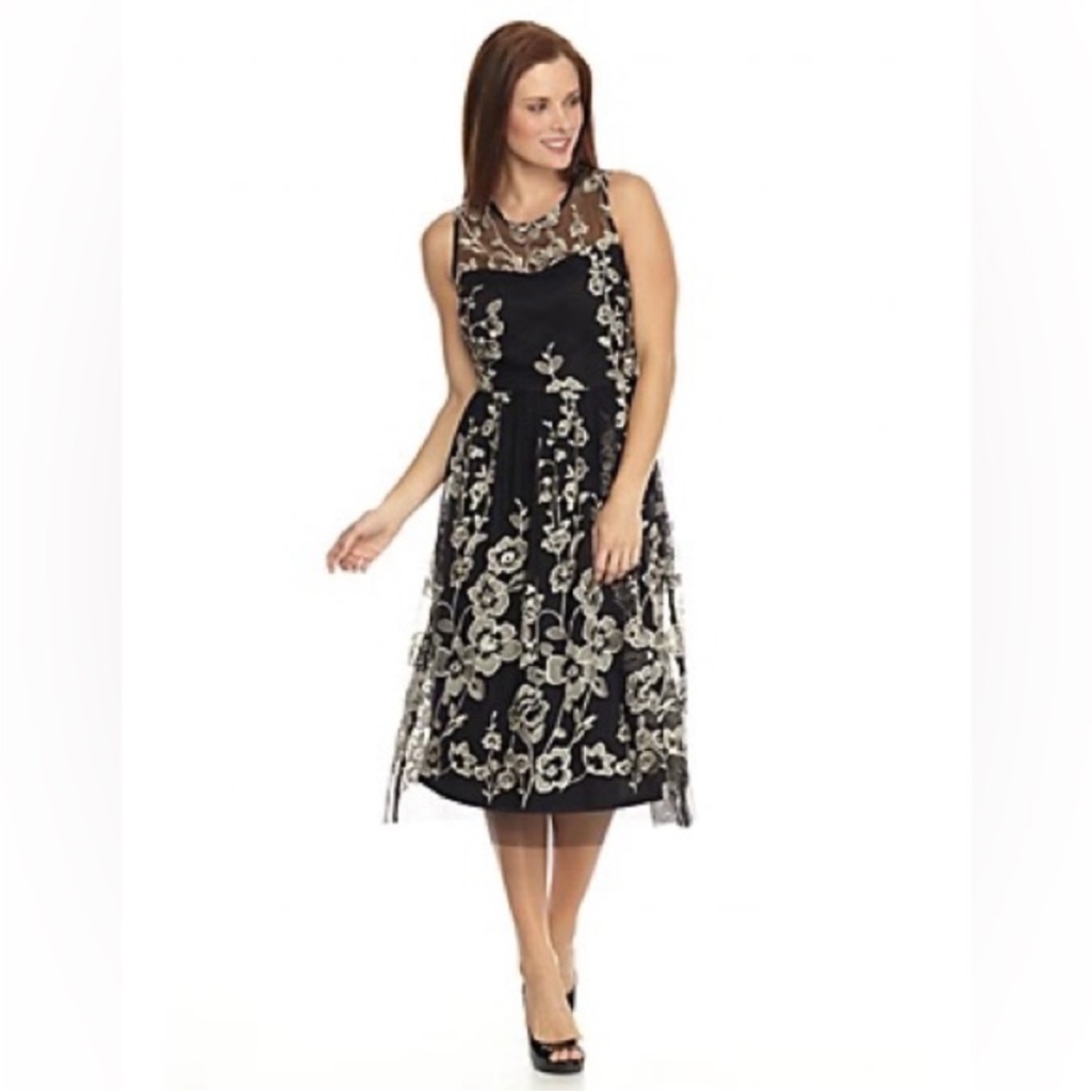 Elegant Embroidered Floral Lace Mesh Cocktail Dress